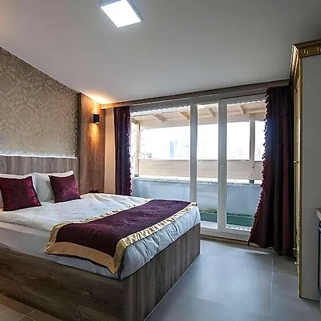 Hotel Vali 3*