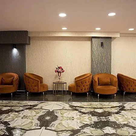 Vali Hotel
